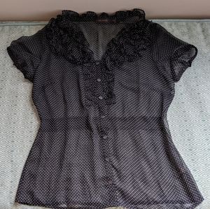 The Limited Shear Decorative Top